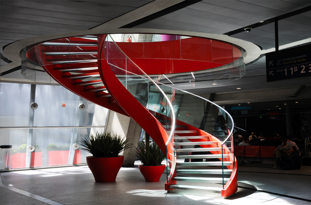 Escalier design en métal